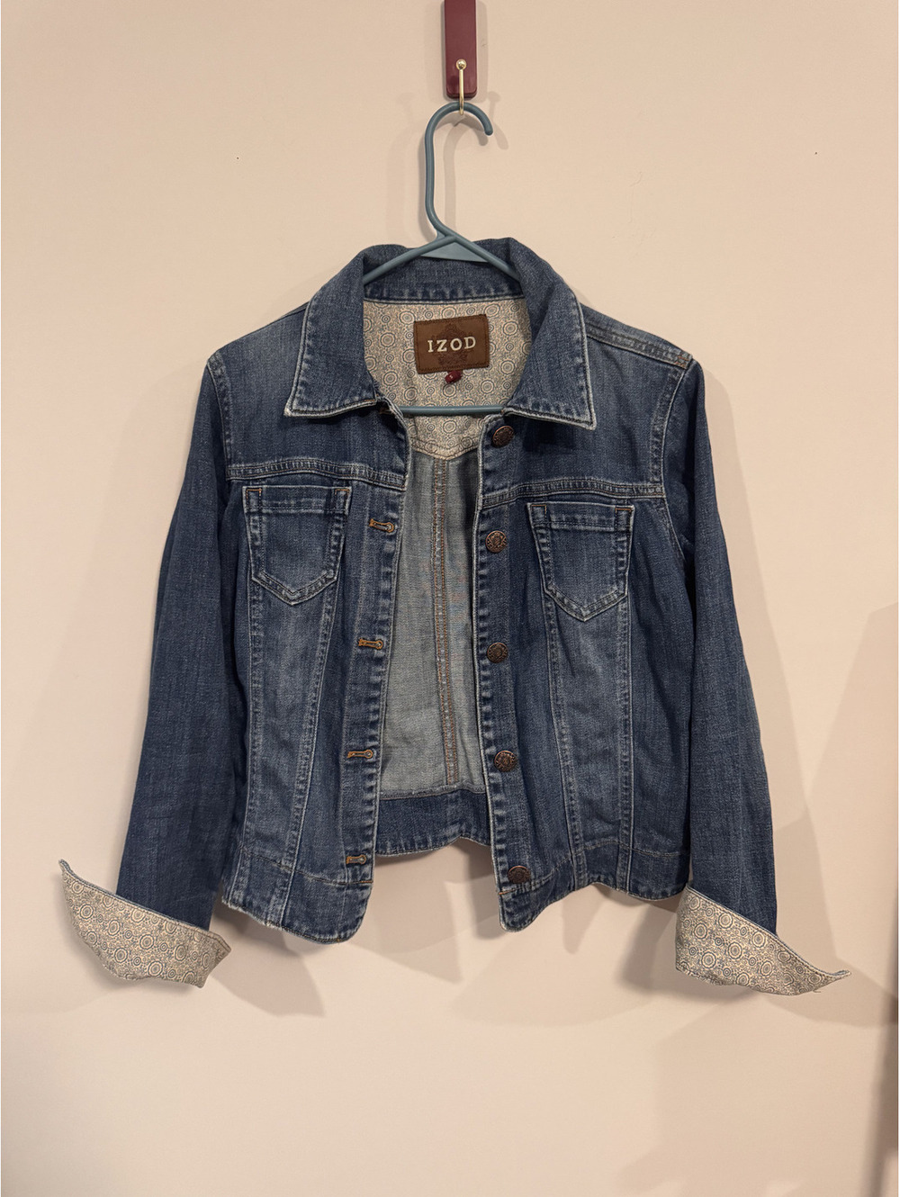 IZOD Denim Jacket Womens Small Blue Trucker Jean Coat Patterned Cuff Lining